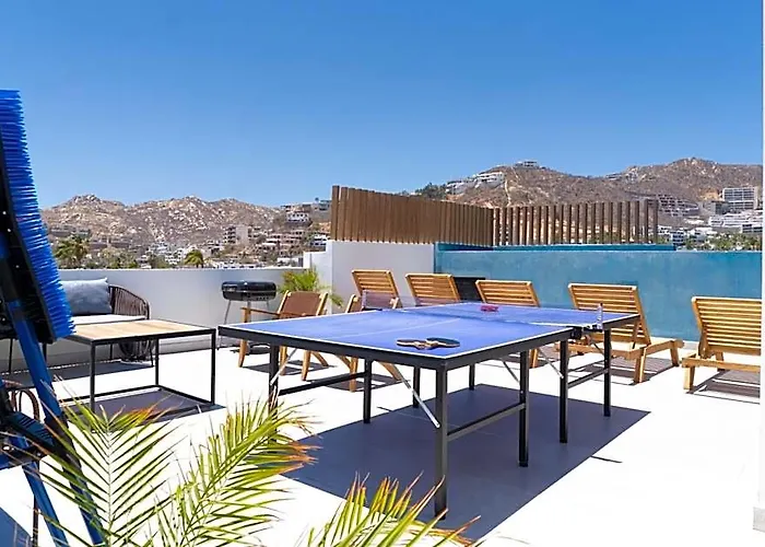 Hotel Colmena Cabos Marina